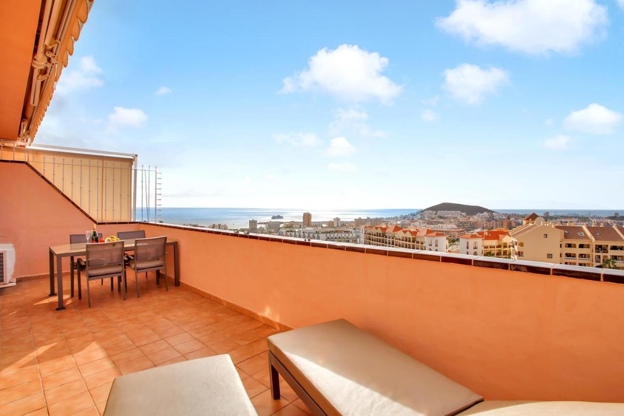 Top Floor, Sea View, Huge Terrace, Heated Pool, Garage Los Cristianos  Extérieur photo