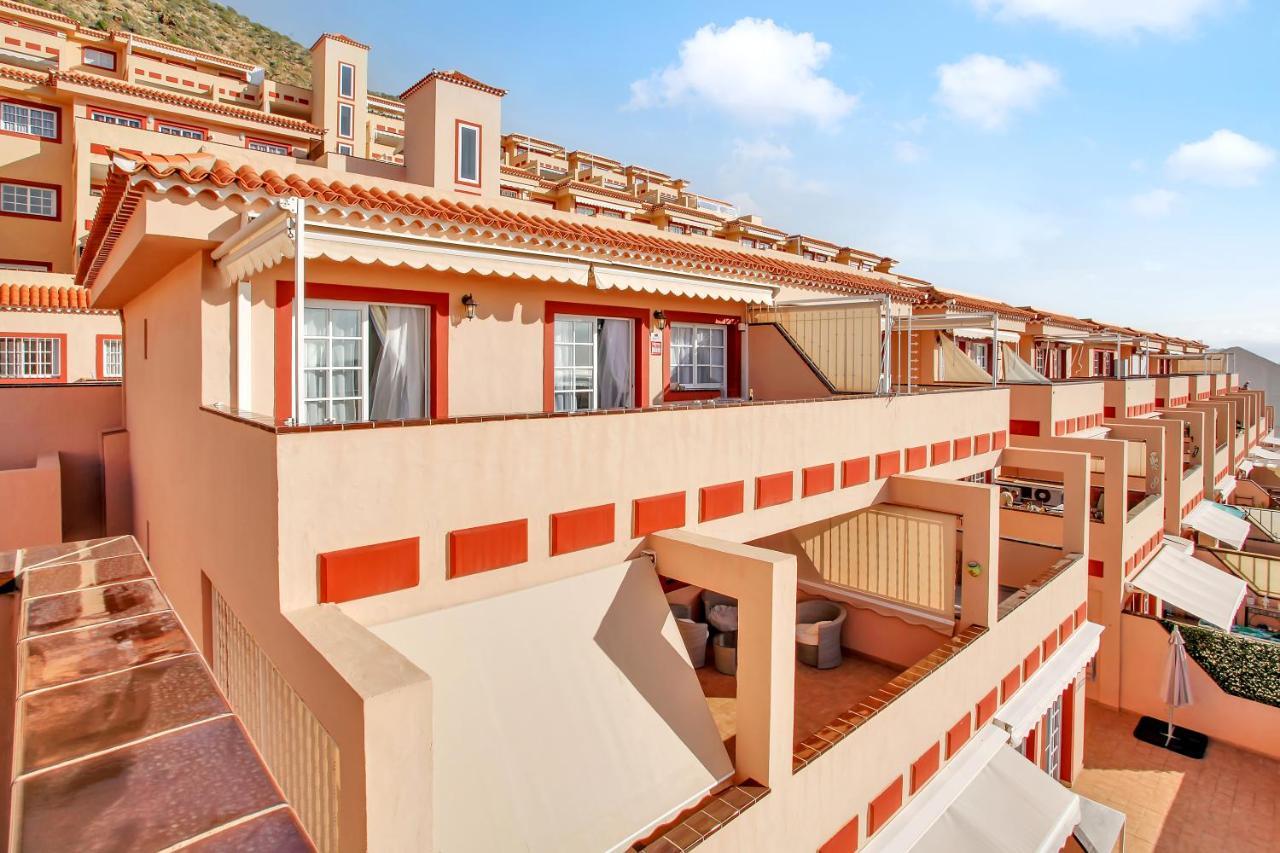 Top Floor, Sea View, Huge Terrace, Heated Pool, Garage Los Cristianos  Extérieur photo